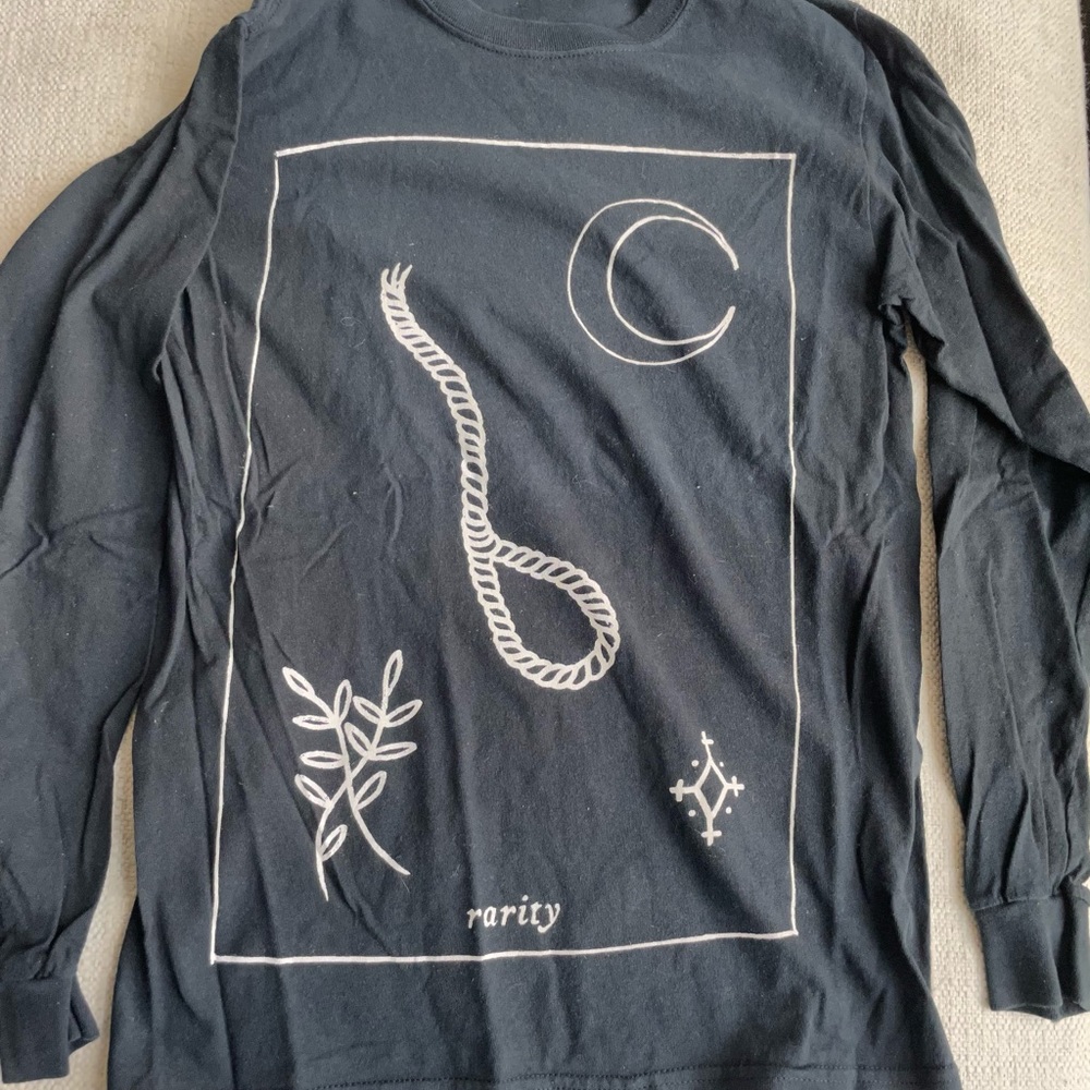 Rarity long sleeve size S